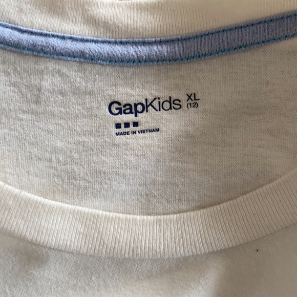 GapKids simple graphic tee - Picture 4 of 4